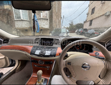 Nissan fuga