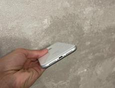 iPhone XR🔋100%