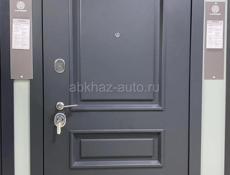 Входная дверь 