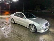 Mercedes-Benz E-Класс