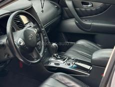 Infiniti FX