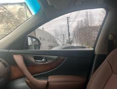 Infiniti FX