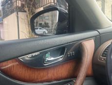 Infiniti FX