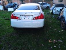 Nissan fuga