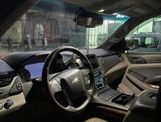 Chevrolet Suburban