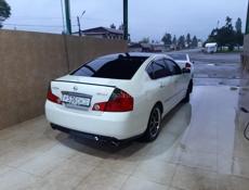 Nissan fuga