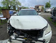 Nissan fuga