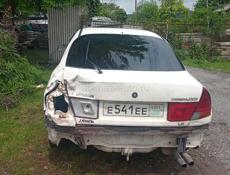 Mitsubishi Carisma