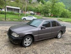 Mercedes-Benz C-Класс