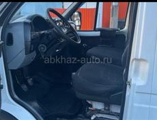 ГАЗ 27057