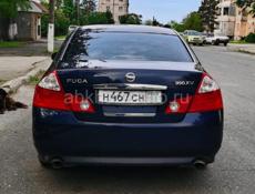 Nissan fuga