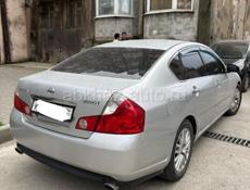 Nissan fuga