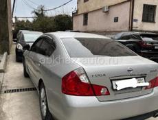 Nissan fuga