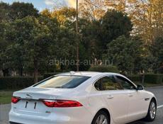 Jaguar XKR
