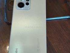 Продаю телефон б/у Redmi Note 12