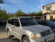 Mitsubishi Montero