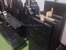 Памятники 