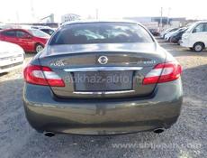 Nissan fuga