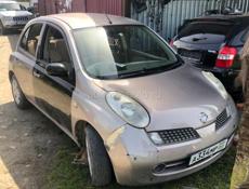 Nissan March