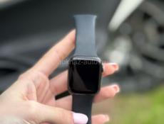 Продаю Смарт-часы Apple Watch SE GPS 40 мм 2022 года