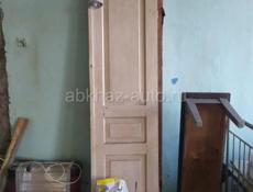Звонить или писать на Вотсапп 7752026 Продаются деревянные двери,отдам каждую за три тысячи ,не покрашенные отдам бесплатно