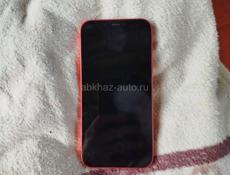 Продам на запчасти айфон 12