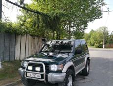 Mitsubishi Montero