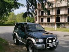 Mitsubishi Montero