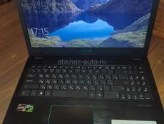 Ноутбук ASUS