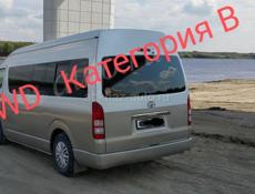 Toyota HI-ACE
