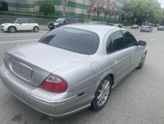 Jaguar S-Type