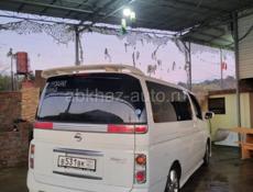 Nissan Elgrand