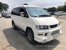 Mitsubishi L 400
