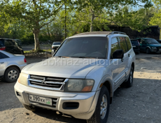 Mitsubishi Montero