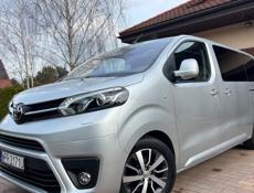 Toyota Verossa