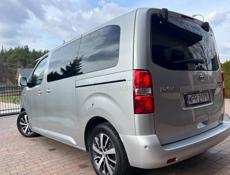 Toyota Verossa