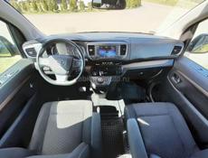 Toyota Yaris Verso