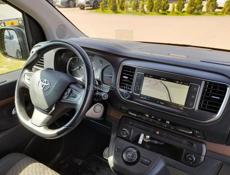 Toyota Yaris Verso