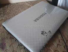 Ноутбук TOSHIBA 