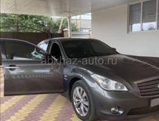 Nissan Fuga