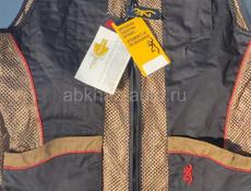 Патронташи и жилет фирмы Browning 