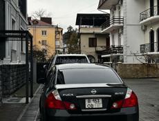 Nissan fuga