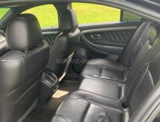 Ford Taurus