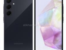 Продаю Samsung Galaxy A35, 8/256 ГБ