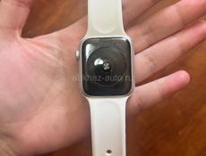 Часы Apple Watch se 2021 года, 44m