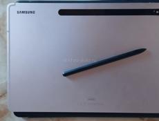 Продаю Samsung Galaxy Tab S8 Plus со стилусом 