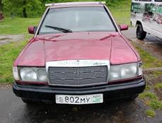 Mercedes-Benz 190