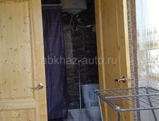         Сдам,  с 1 июня    двухместный  номер  с отдельным  входам, в пяти минутах от берега ,  звонить  или писать можно и  сюда ±79407299190  .     0.