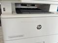 Продаю МФУ HP M426DW