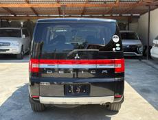 Mitsubishi Outlander XL